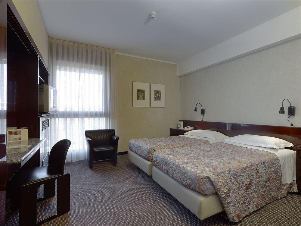 Nh Milano Congress Centre Hotel Assago Bilik gambar